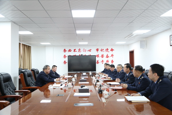 兴安盟盟委委员、副盟长廉冬到兴安...