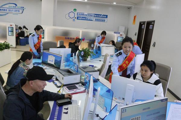 鄂尔多斯市税务局：倾力优化税收营...
